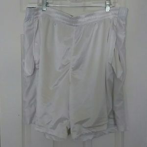 Starter White Shorts 2XL (44-46)